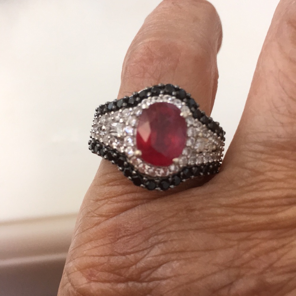 Size 6.5  stamped 92.5 Sterling Silver.